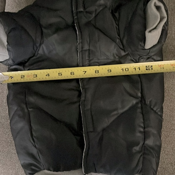 Doggy jacket with hood- EUC!! $12 - Picture 9 of 9